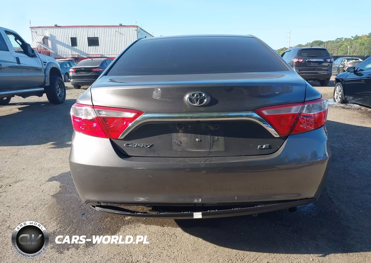 2016 Toyota Camry Le VIN:4T4BF1FK4GR571064 - 16