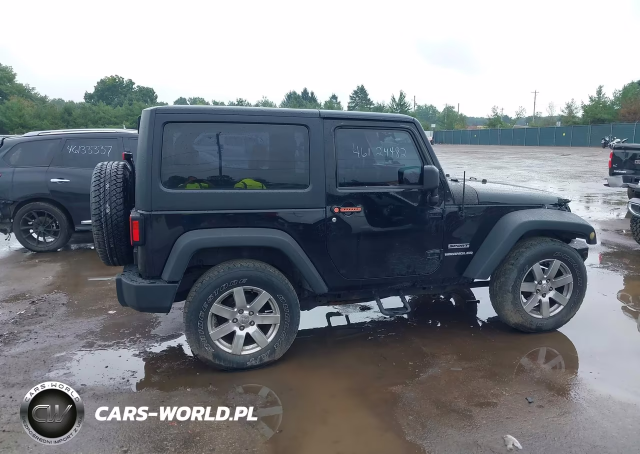 2013 Jeep Wrangler Sport VIN:1C4AJWAG5DL507979 - 13