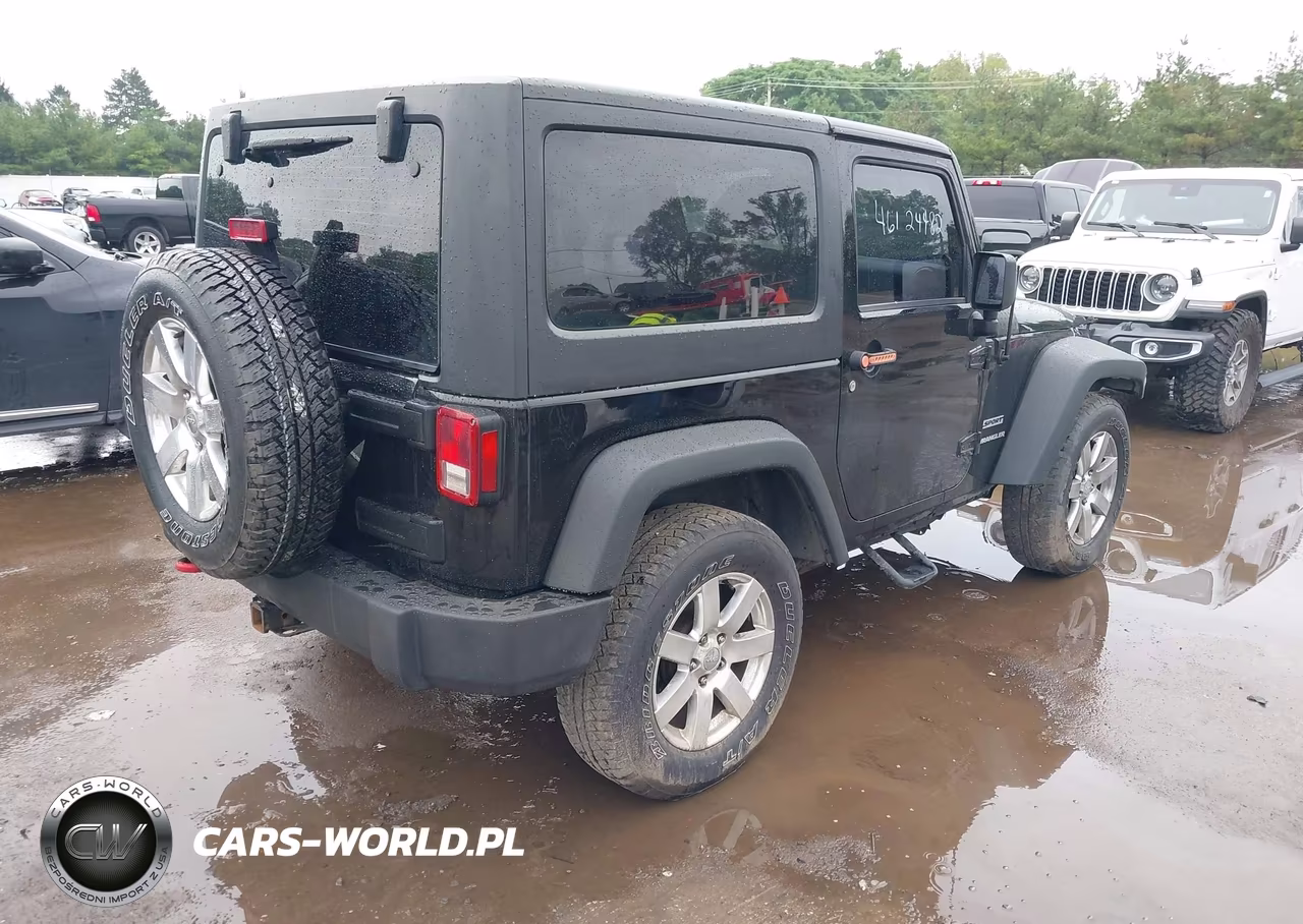 2013 Jeep Wrangler Sport VIN:1C4AJWAG5DL507979 - 4