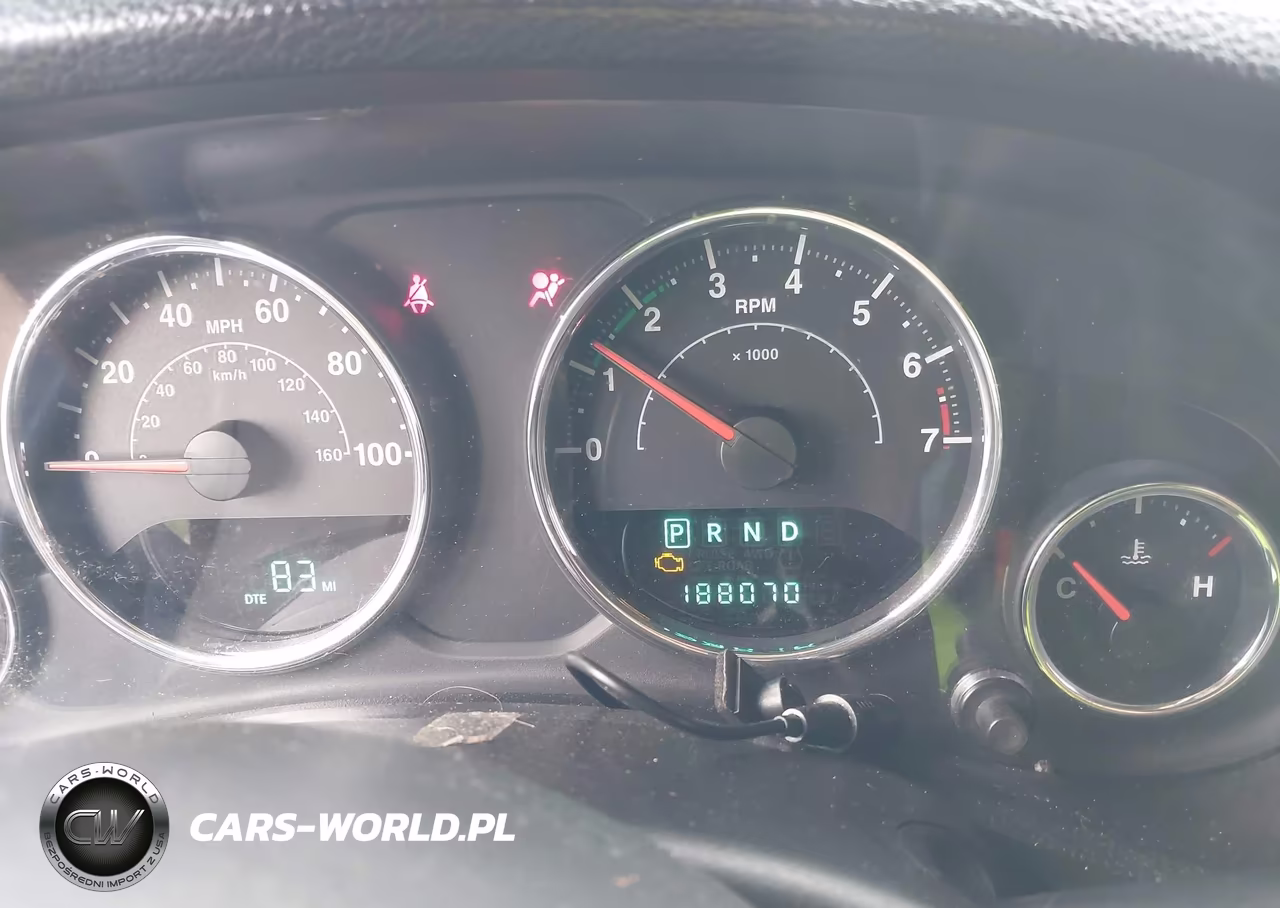 2013 Jeep Wrangler Sport VIN:1C4AJWAG5DL507979 - 7