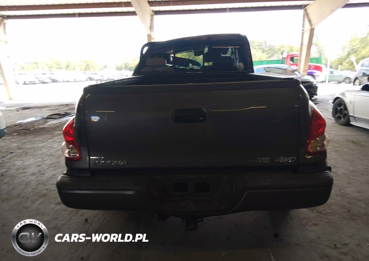 2003 Toyota Tundra Limited V8 VIN:5TBBT48143S400576 - 16