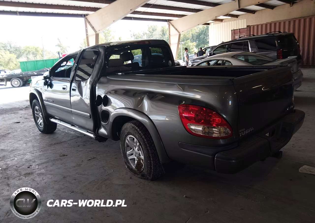 2003 Toyota Tundra Limited V8 VIN:5TBBT48143S400576 - 3