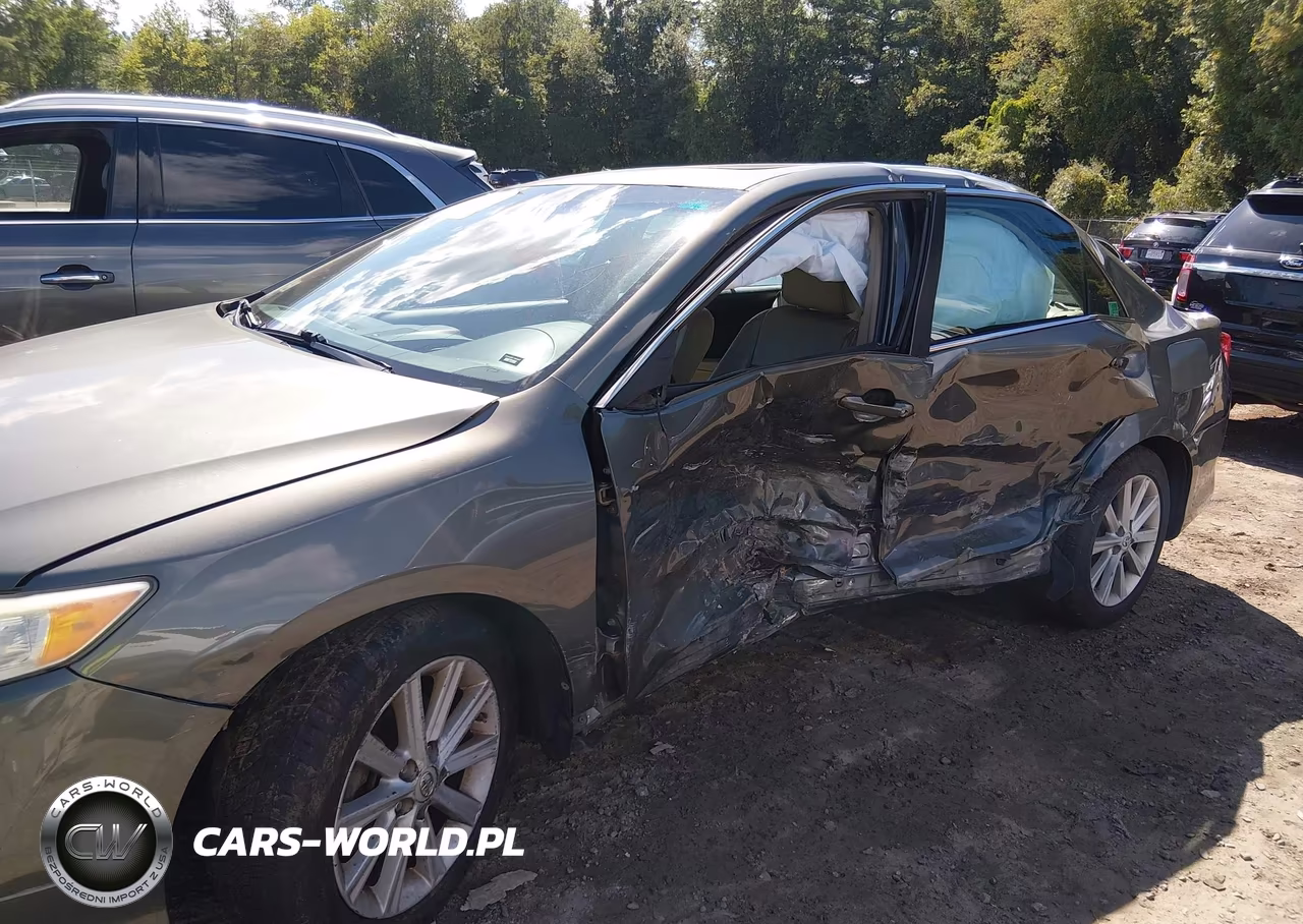 2014 Toyota Camry Xle VIN:4T4BF1FK0ER346024 - 6