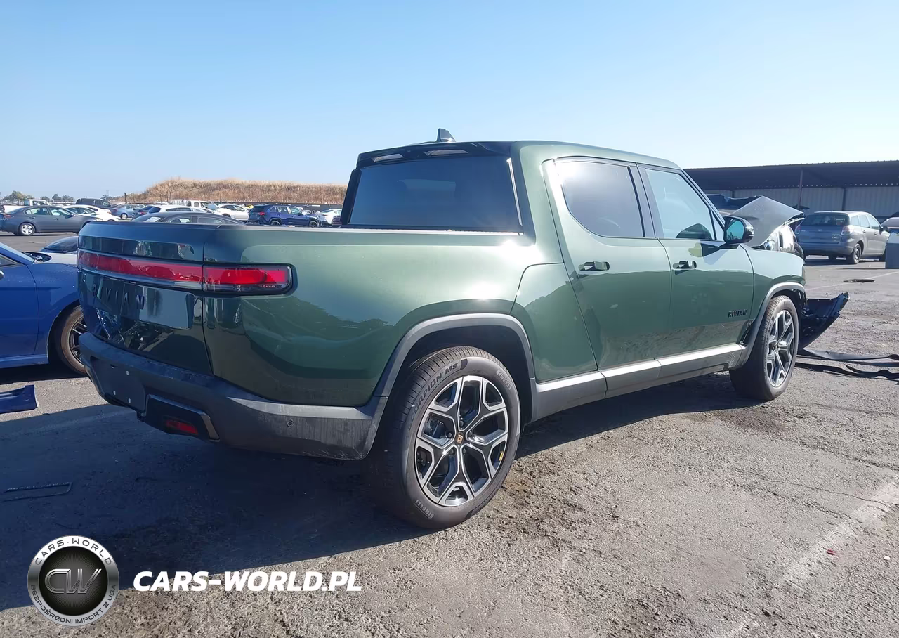 2026 Rivian R1T Dual Motor Large Pack-Performance Dual Motor Large Pack VIN:7FCTGFAA4TN047391 - 4