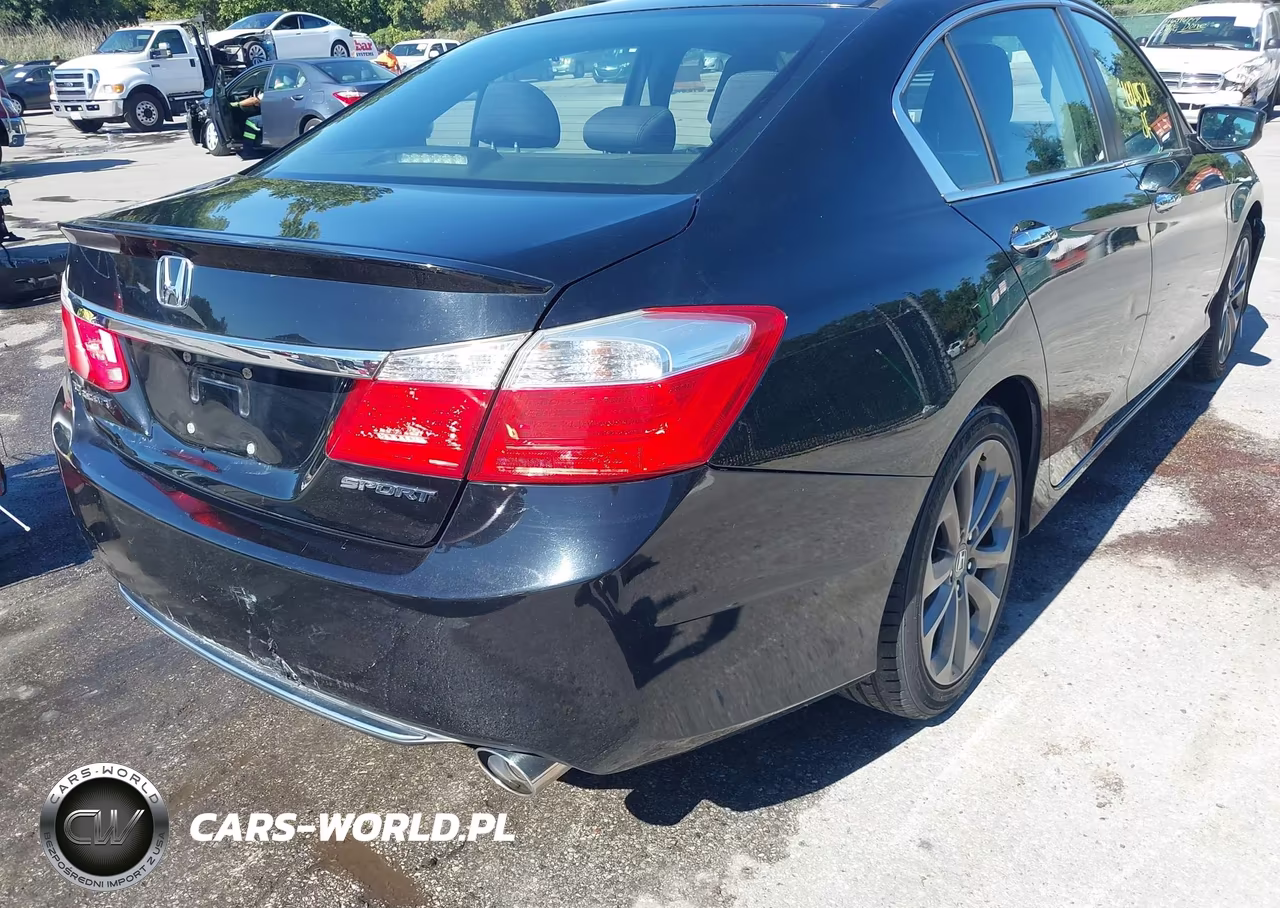 2013 Honda Accord Sport VIN:1HGCR2F58DA260326 - 19