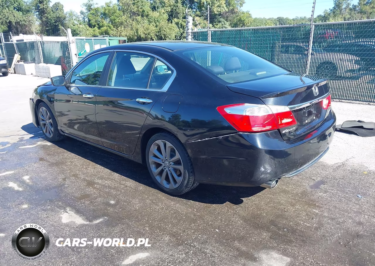 2013 Honda Accord Sport VIN:1HGCR2F58DA260326 - 3