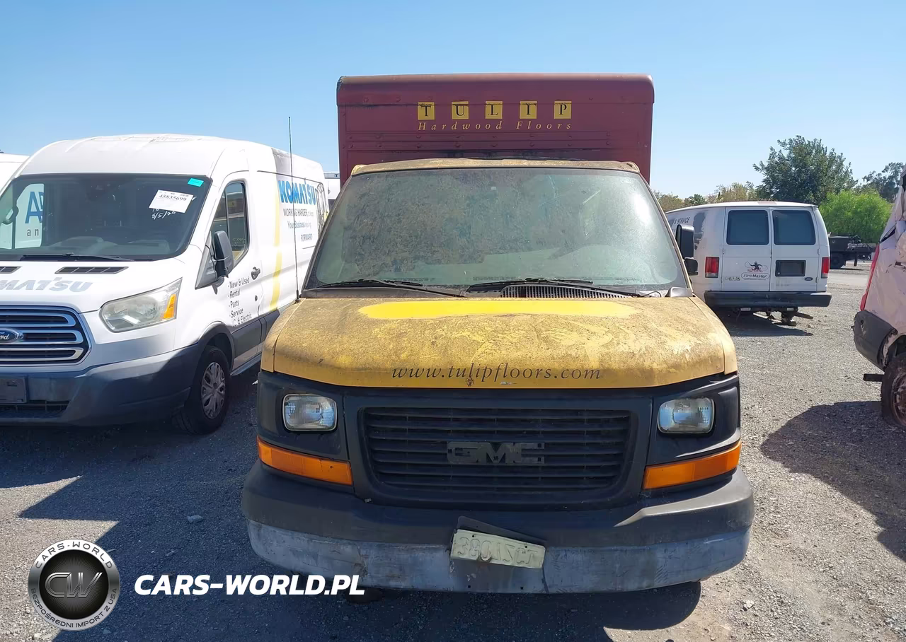 2004 GMC Savana Cutaway Standard VIN:1GDGG31V341907939 - 11