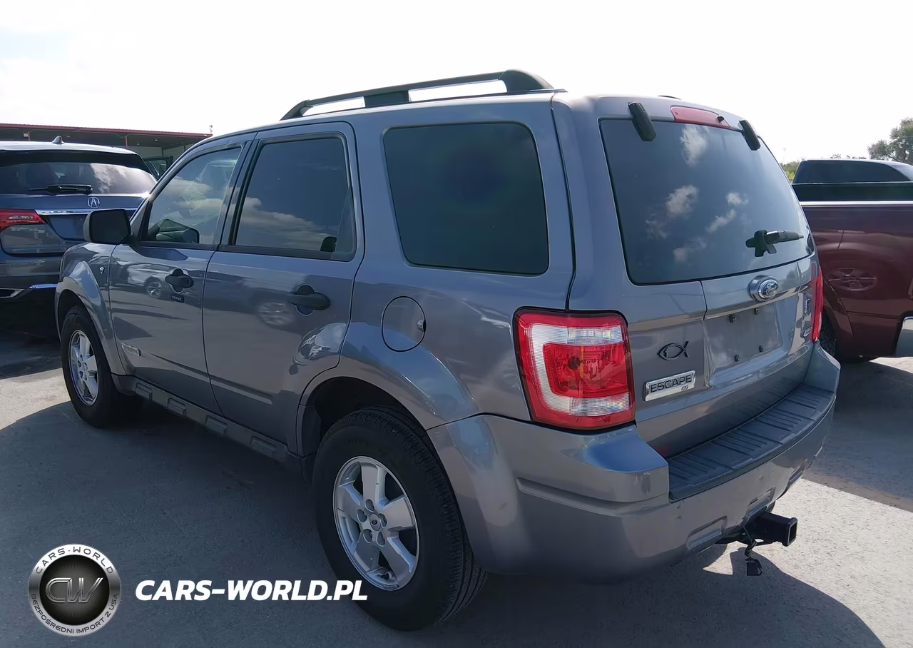 2008 Ford Escape Xlt VIN:1FMCU93128KD64667 - 3