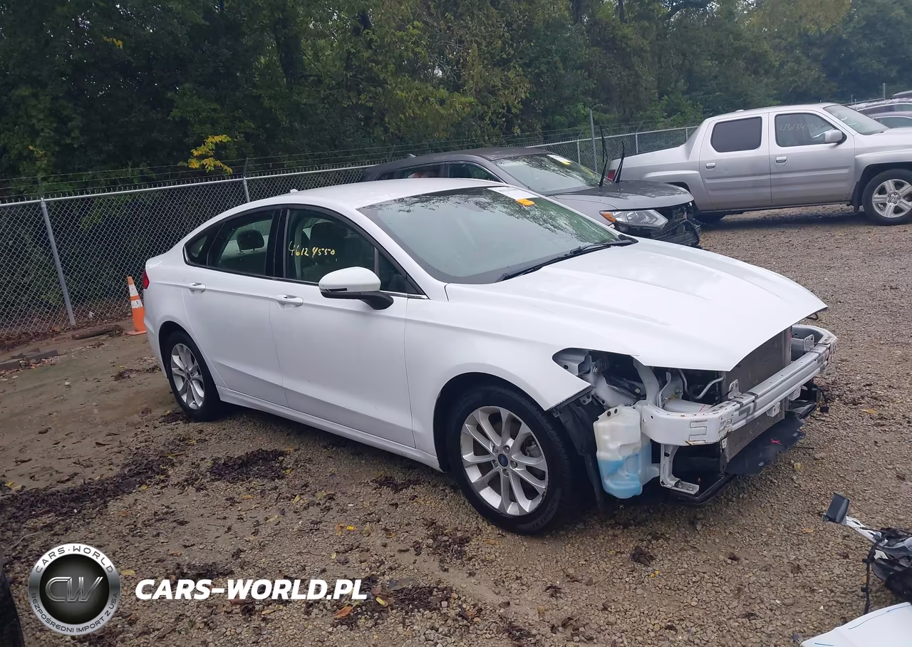 2020 Ford Fusion Se