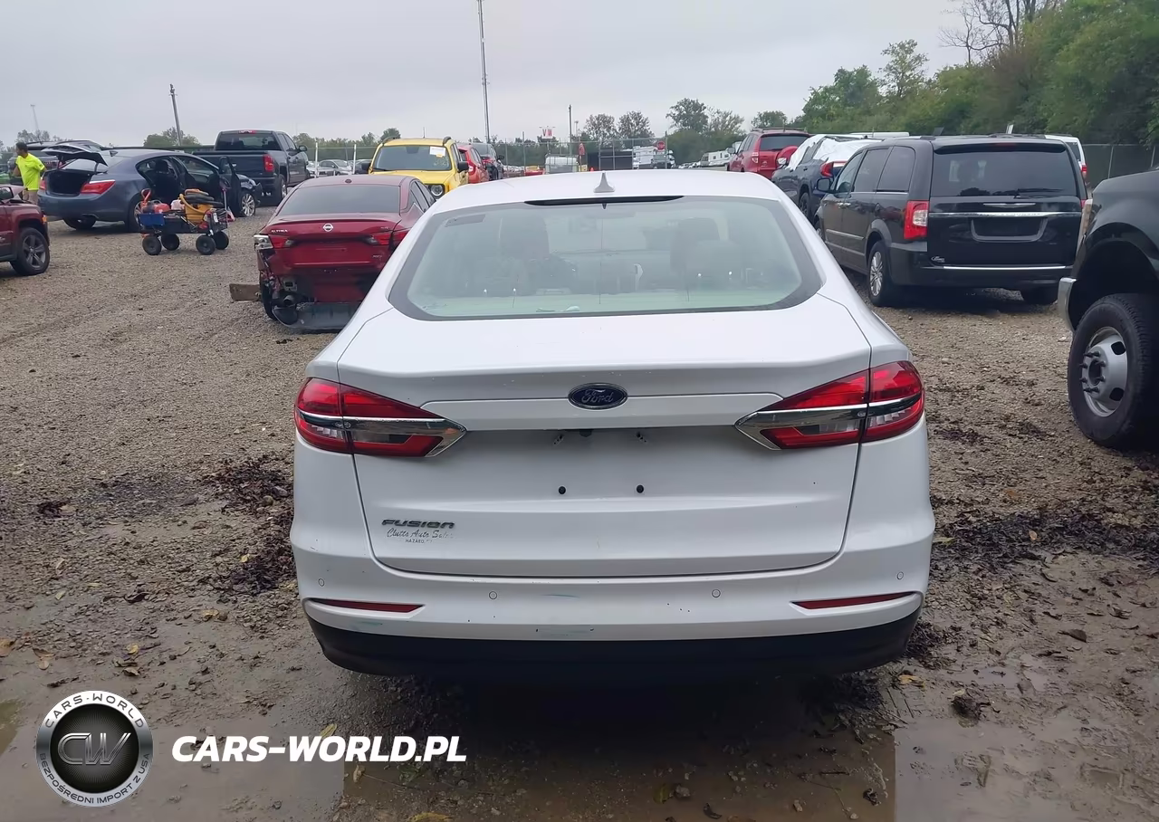 2020 Ford Fusion Se VIN:3FA6P0H77LR194396 - 17