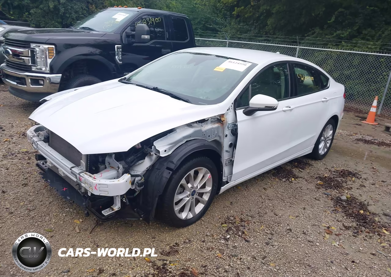 2020 Ford Fusion Se VIN:3FA6P0H77LR194396 - 2
