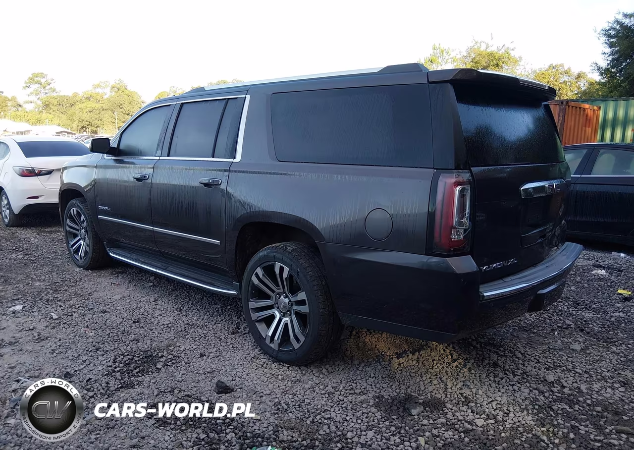 2017 GMC Yukon Xl Denali VIN:1GKS1HKJXHR218971 - 3