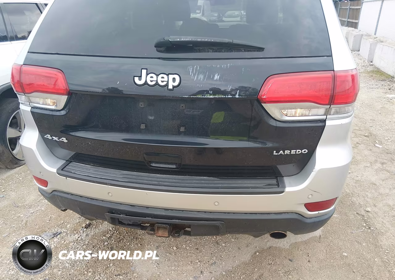 2011 Jeep Grand Cherokee Laredo VIN:1J4RR4GT7BC597129 - 12