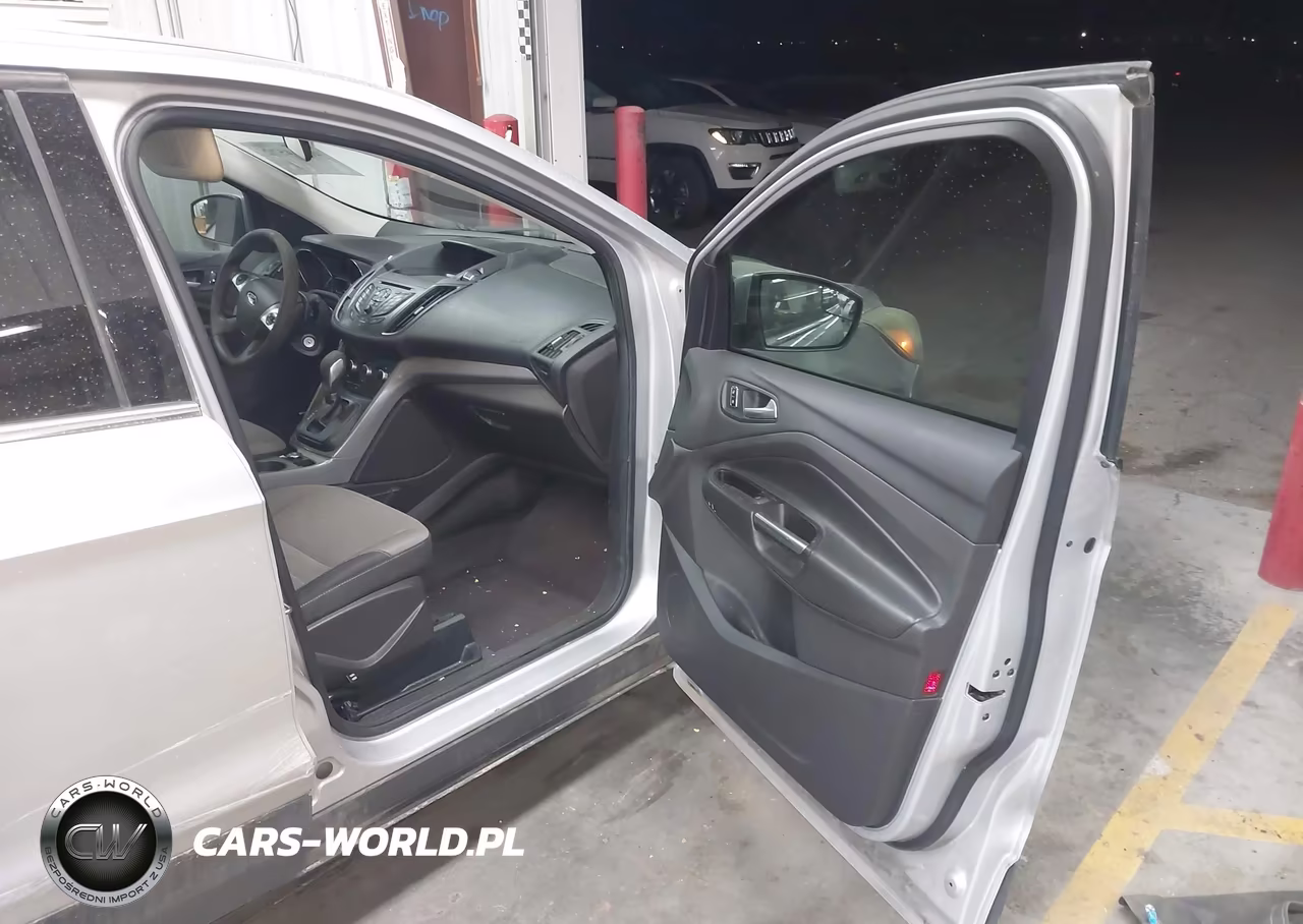 2015 Ford Escape Se VIN:1FMCU0G76FUB81574 - 5