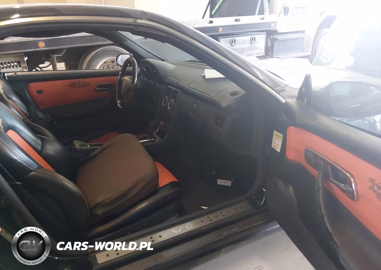 2001 Mercedes-Benz Slk 320 VIN:WDBKK65F11F229125 - 5