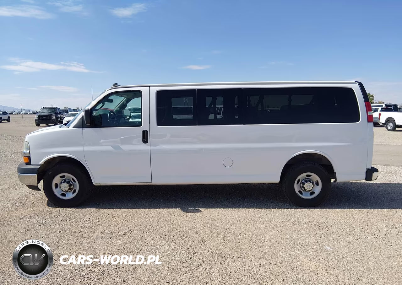 2018 Chevrolet Express 3500 Lt VIN:1GAZGPFG2J1286745 - 14