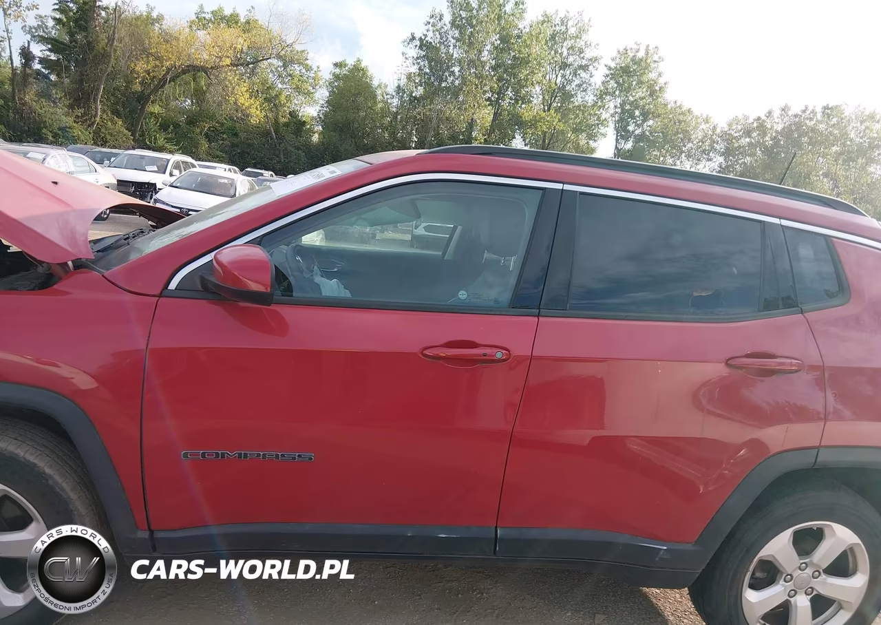 2018 Jeep Compass Latitude 4X4 VIN:3C4NJDBBXJT192136 - 14