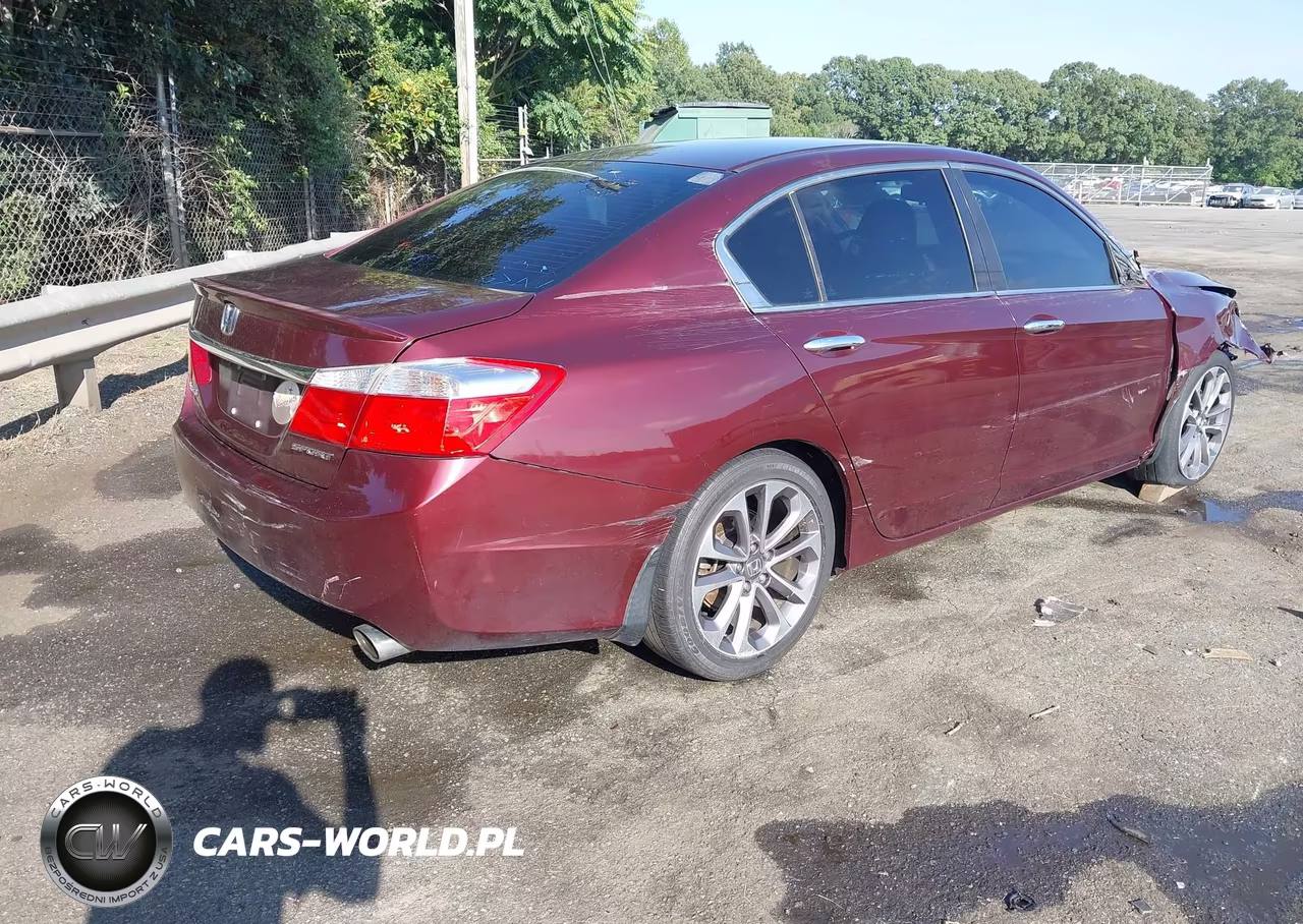 2015 Honda Accord Sport VIN:1HGCR2F50FA148199 - 4
