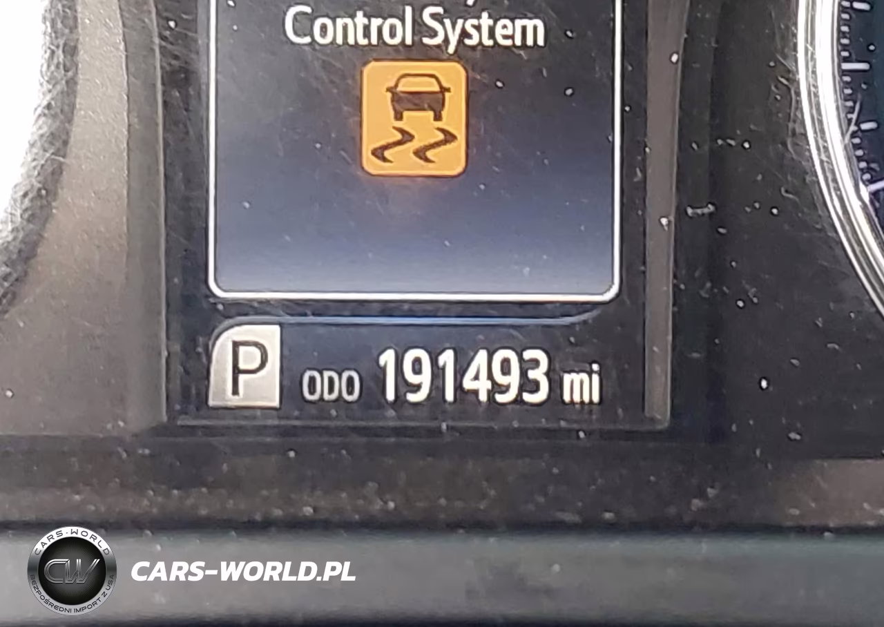 2017 Toyota Camry Le VIN:4T1BF1FKXHU662013 - 16