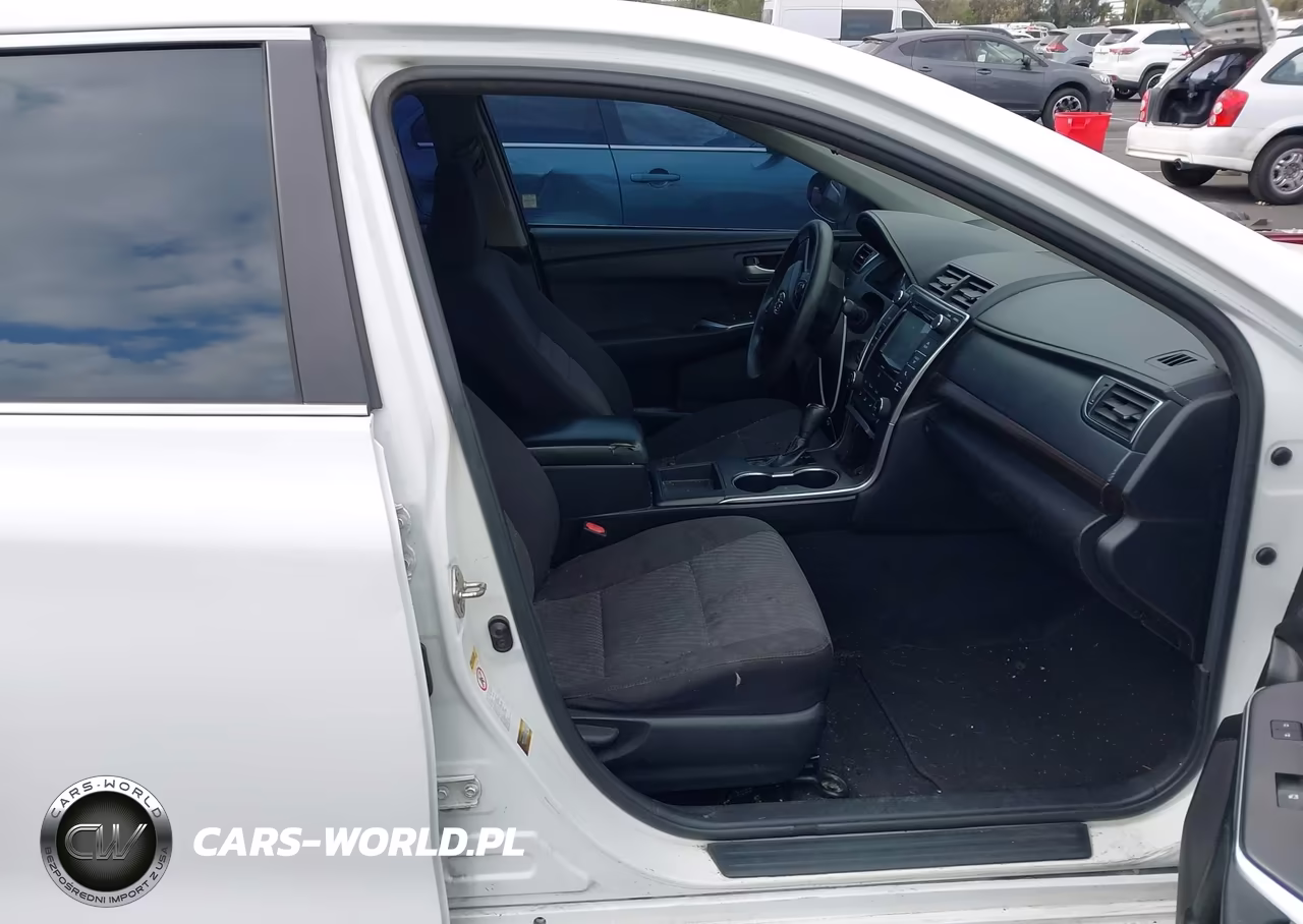 2017 Toyota Camry Le VIN:4T1BF1FKXHU662013 - 5