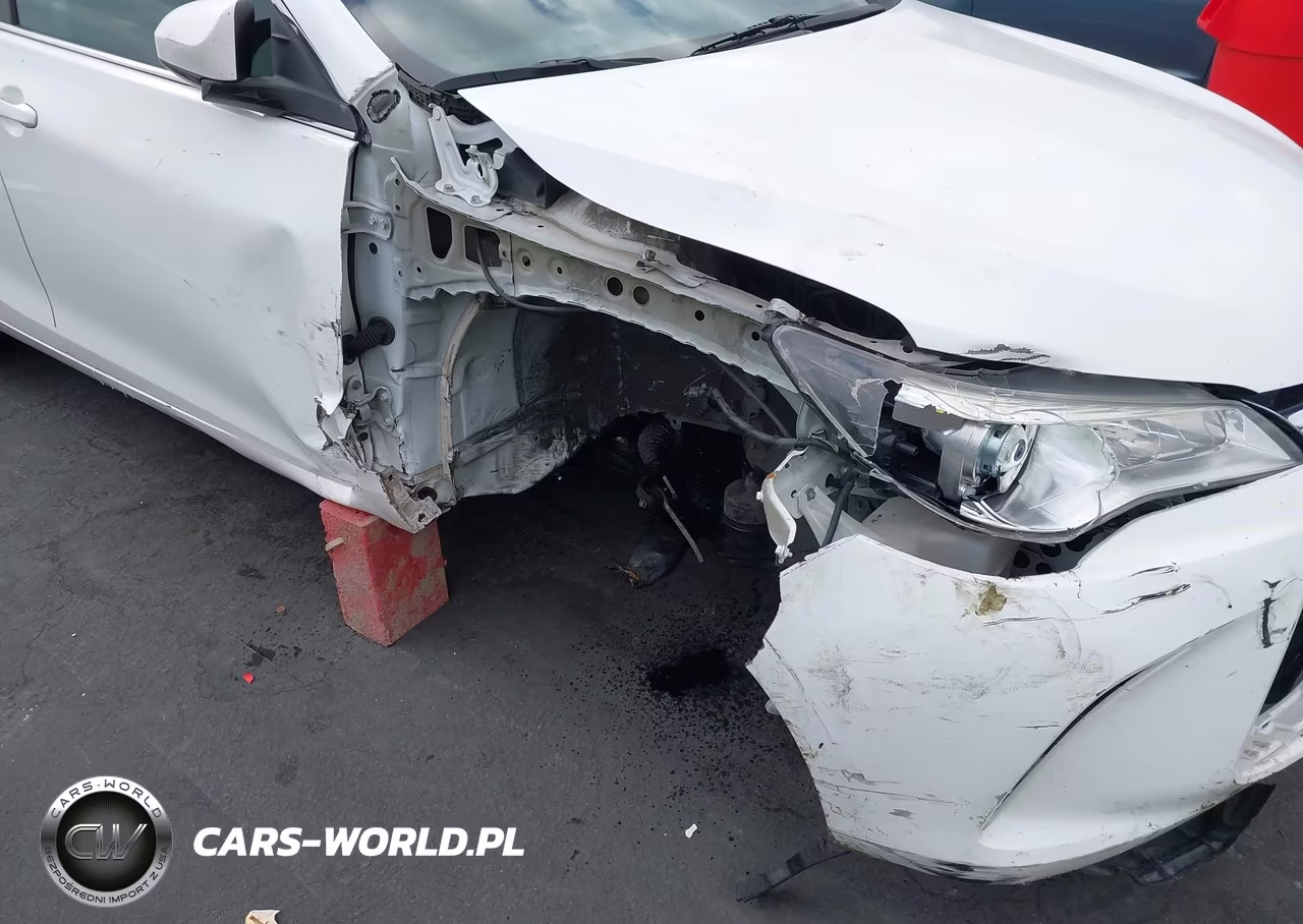 2017 Toyota Camry Le VIN:4T1BF1FKXHU662013 - 6