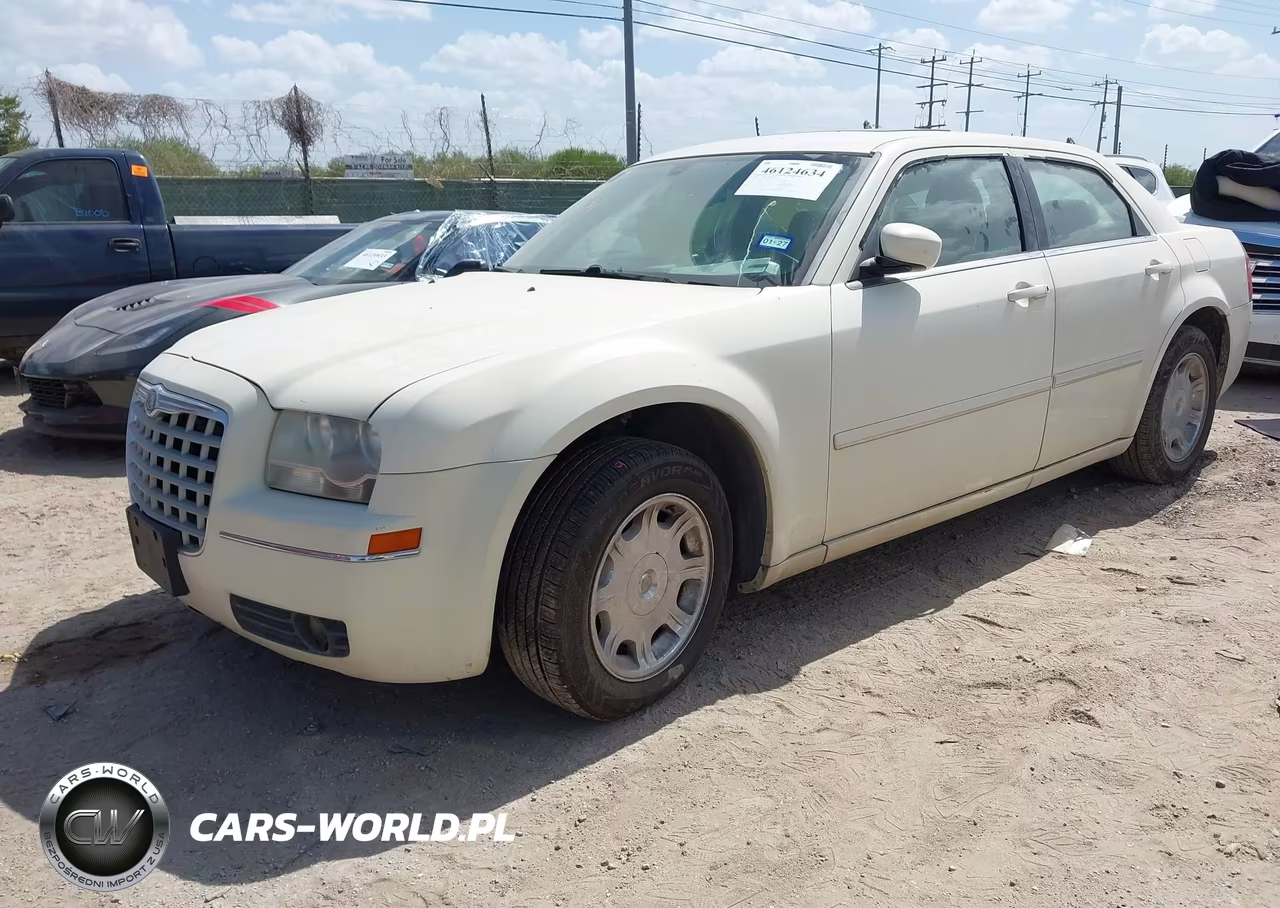 2005 Chrysler 300 Touring VIN:2C3AA53G15H636134 - 2