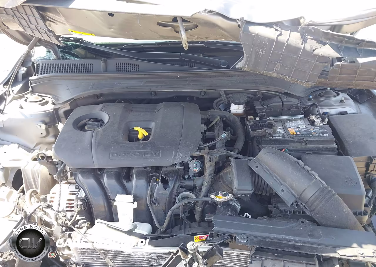 2023 Kia Forte Gt-Line VIN:3KPF54AD6PE664244 - 10