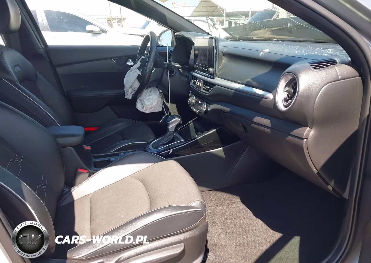 2023 Kia Forte Gt-Line VIN:3KPF54AD6PE664244 - 5