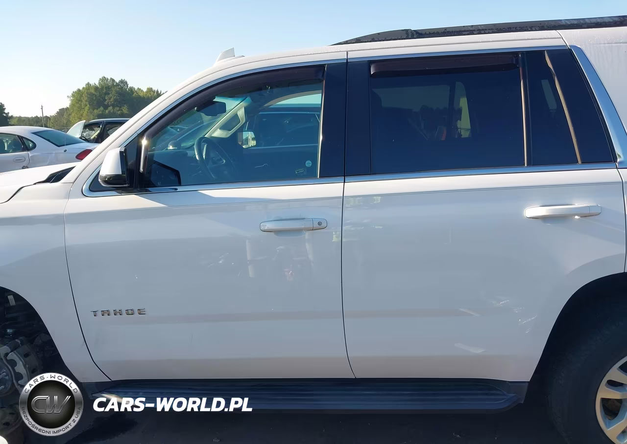 2018 Chevrolet Tahoe Lt VIN:1GNSCBKC2JR374617 - 14