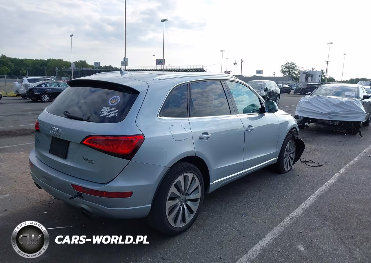 2014 Audi Q5 Hybrid 2.0T Prestige VIN:WA1C8AFP8EA088811 - 4