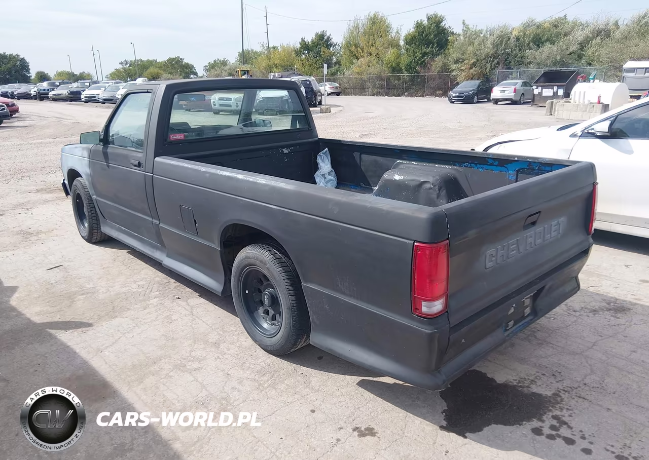 1982 Chevrolet S Truck S10 VIN:1GCCS14B7C2169238 - 3