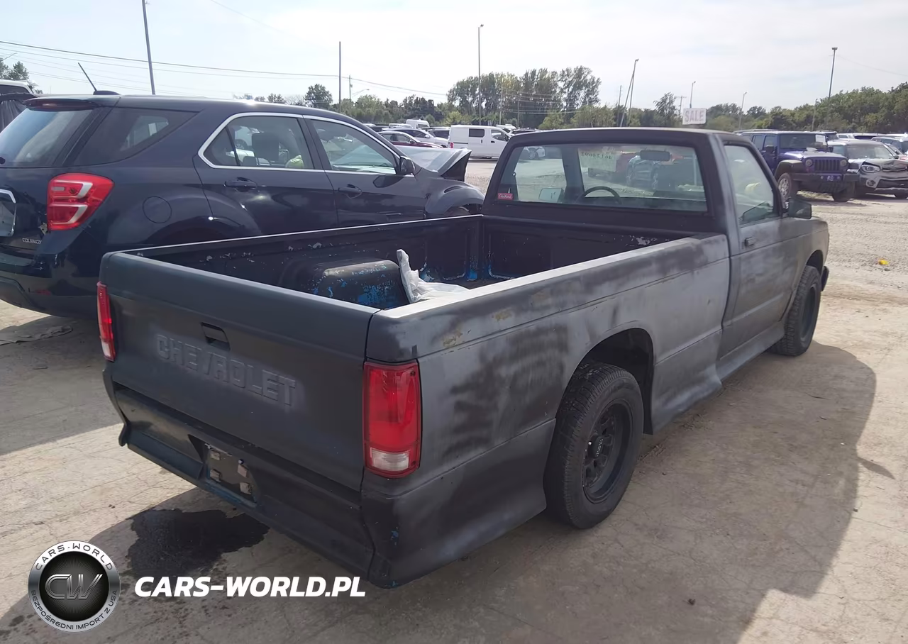 1982 Chevrolet S Truck S10 VIN:1GCCS14B7C2169238 - 4