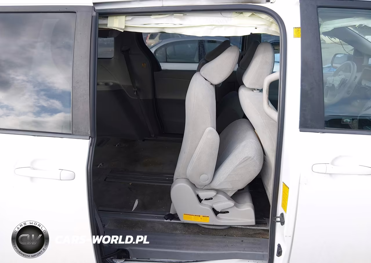 2011 Toyota Sienna Le V6 VIN:5TDKK3DC7BS115204 - 8