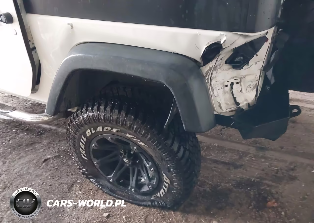 2008 Jeep Wrangler X VIN:1J4FA241X8L541860 - 14