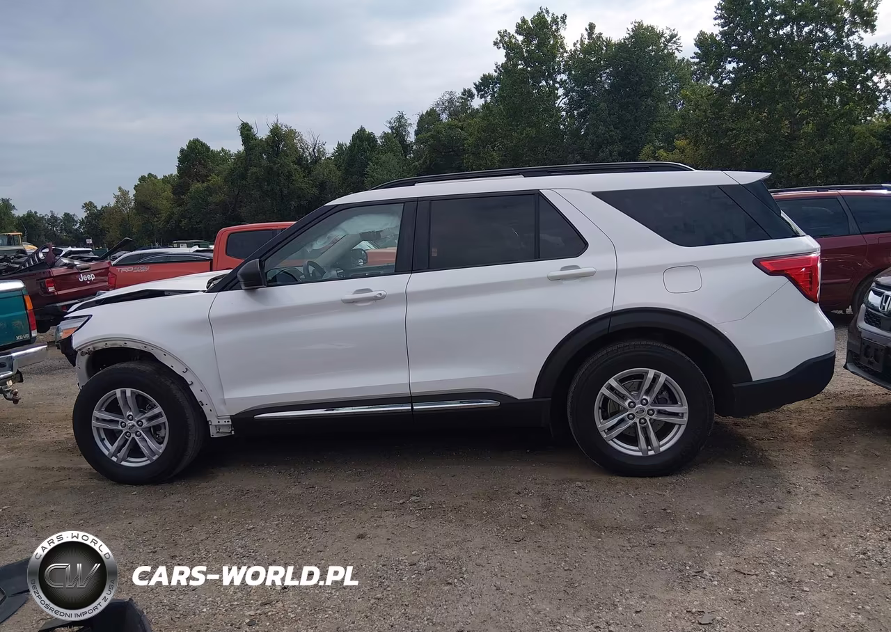 2020 Ford Explorer Xlt VIN:1FMSK8DH5LGA87354 - 15