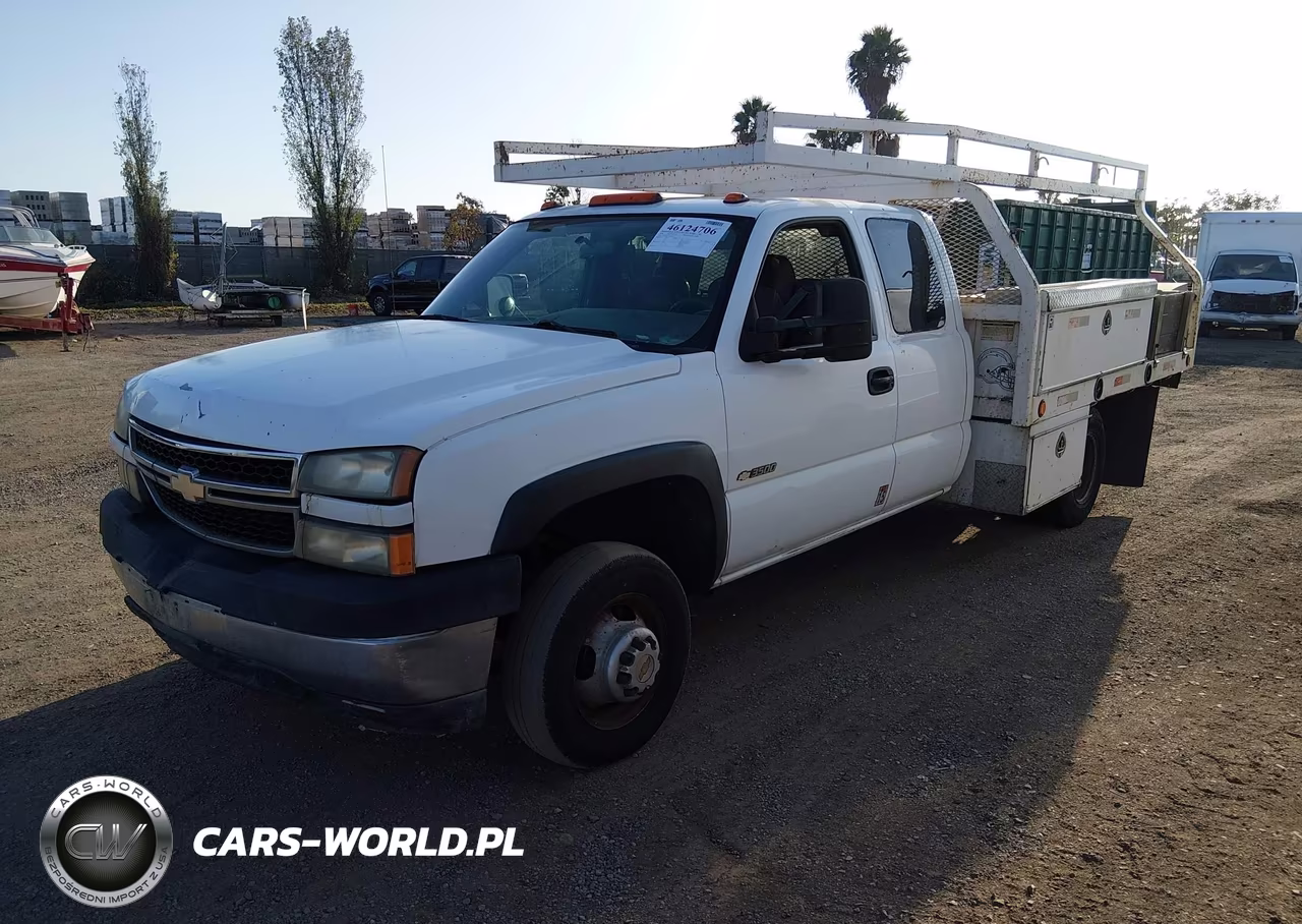 2006 Chevrolet Silverado 3500 Chassis Work Truck VIN:1GBJC39U46E260341 - 2
