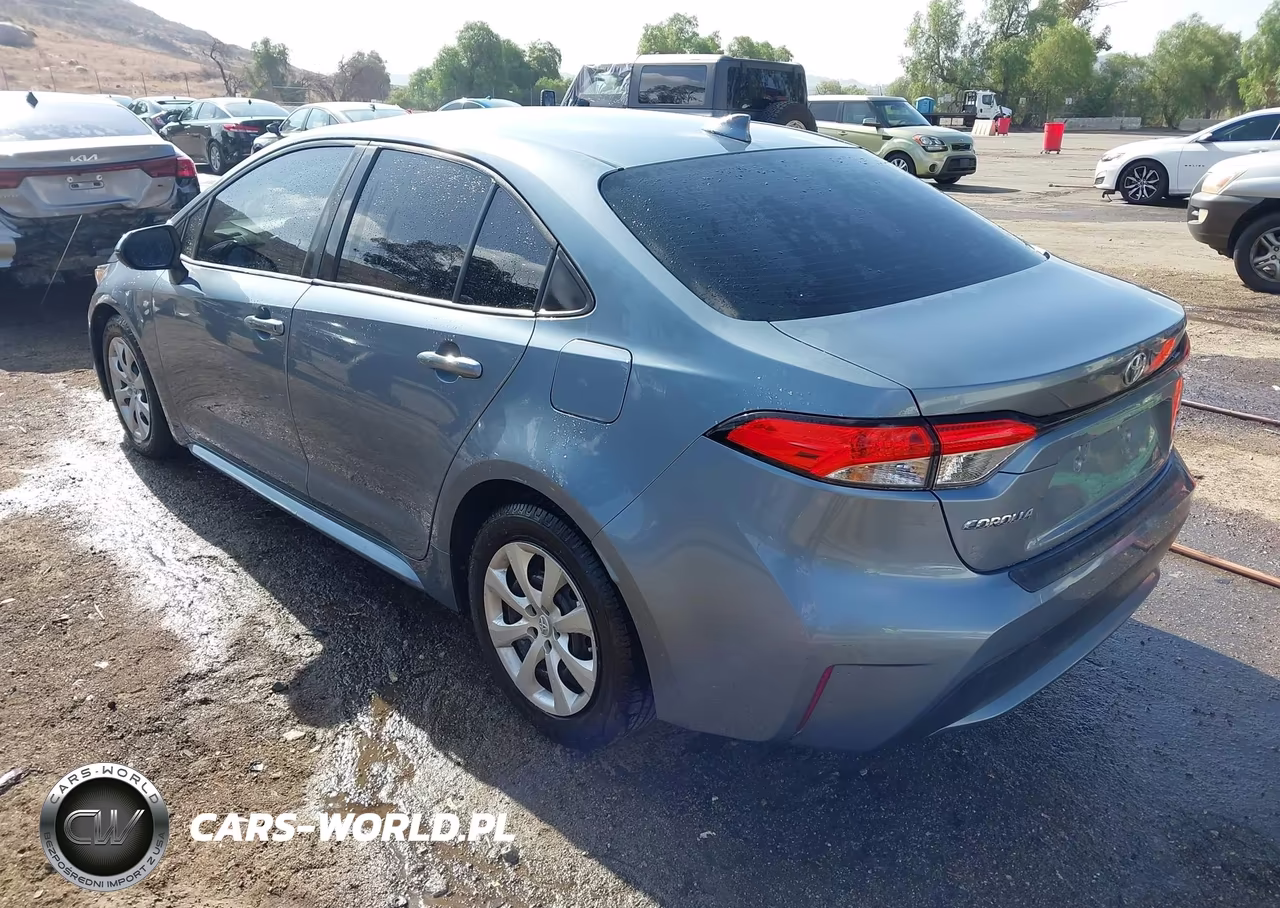 2021 Toyota Corolla Le VIN:5YFEPMAEXMP194048 - 3