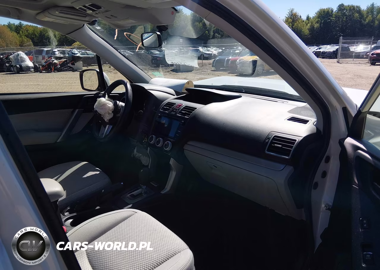 2018 Subaru Forester 2.5I Premium VIN:JF2SJAGC2JH524346 - 5