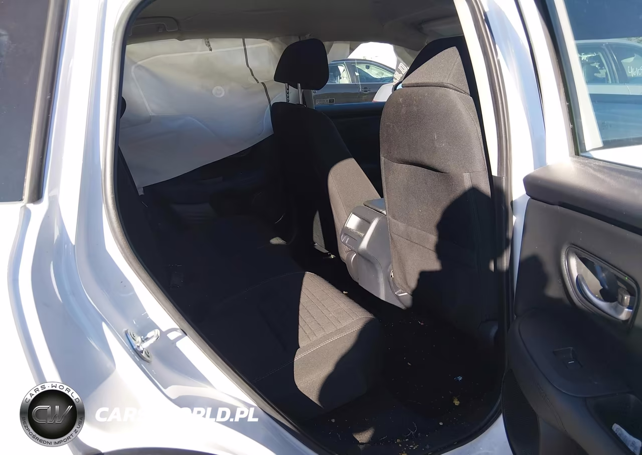 2025 Honda Hr-V Awd Lx VIN:3CZRZ2H34SM718295 - 8