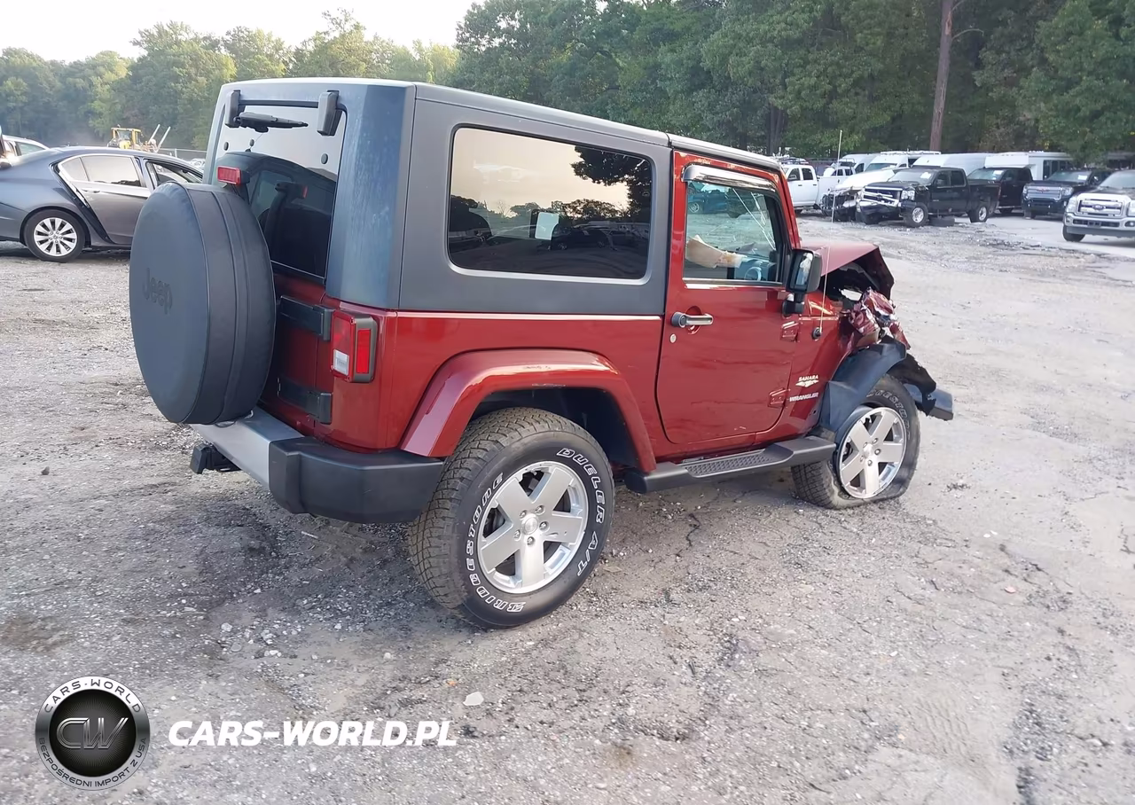 2008 Jeep Wrangler Sahara VIN:1J4FA541X8L594172 - 4