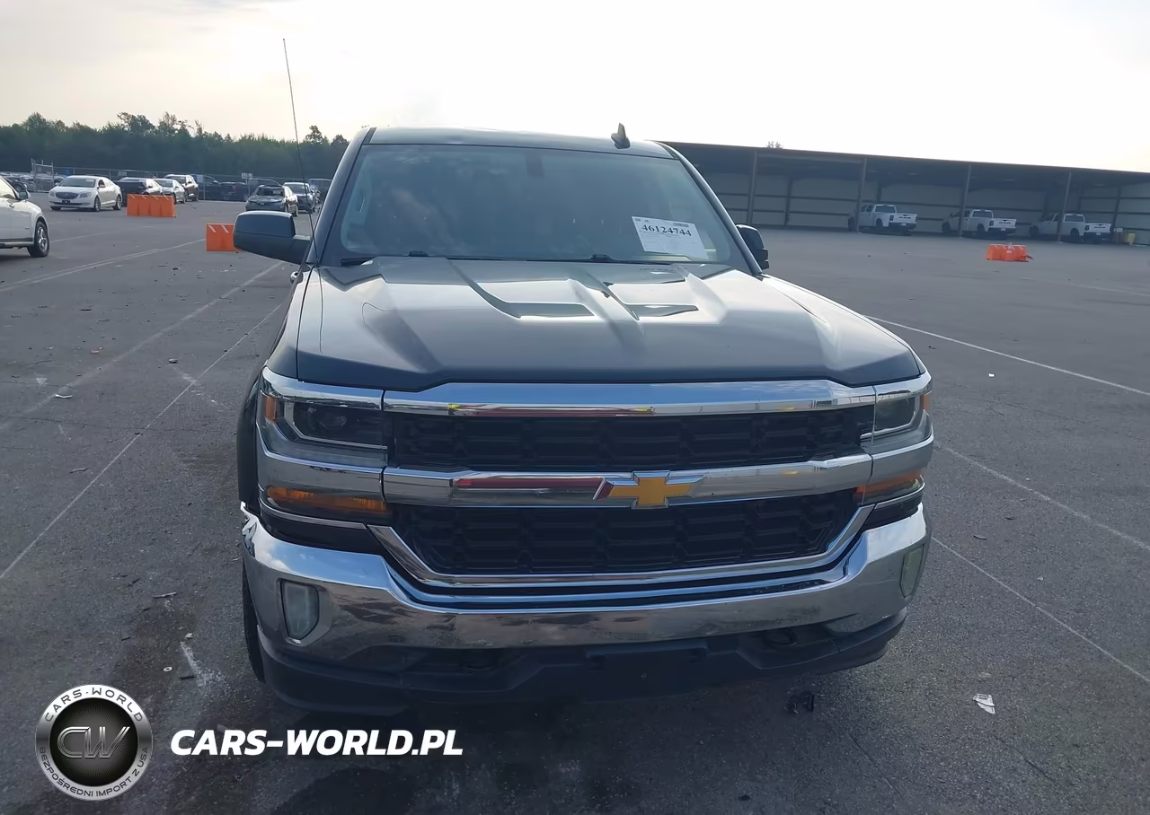 2018 Chevrolet Silverado 1500 1Lt VIN:3GCUKREC1JG184462 - 12