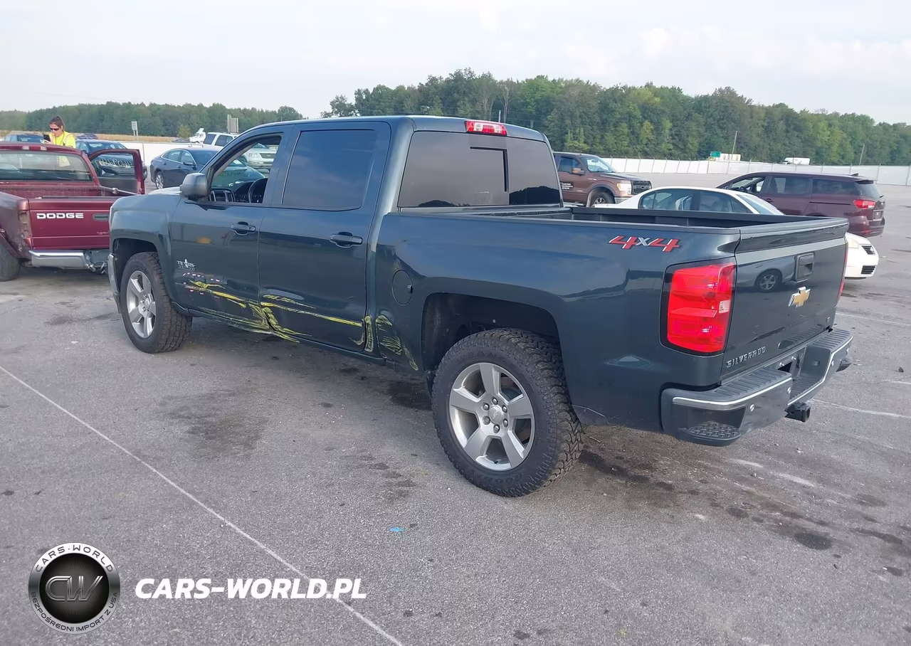 2018 Chevrolet Silverado 1500 1Lt VIN:3GCUKREC1JG184462 - 3