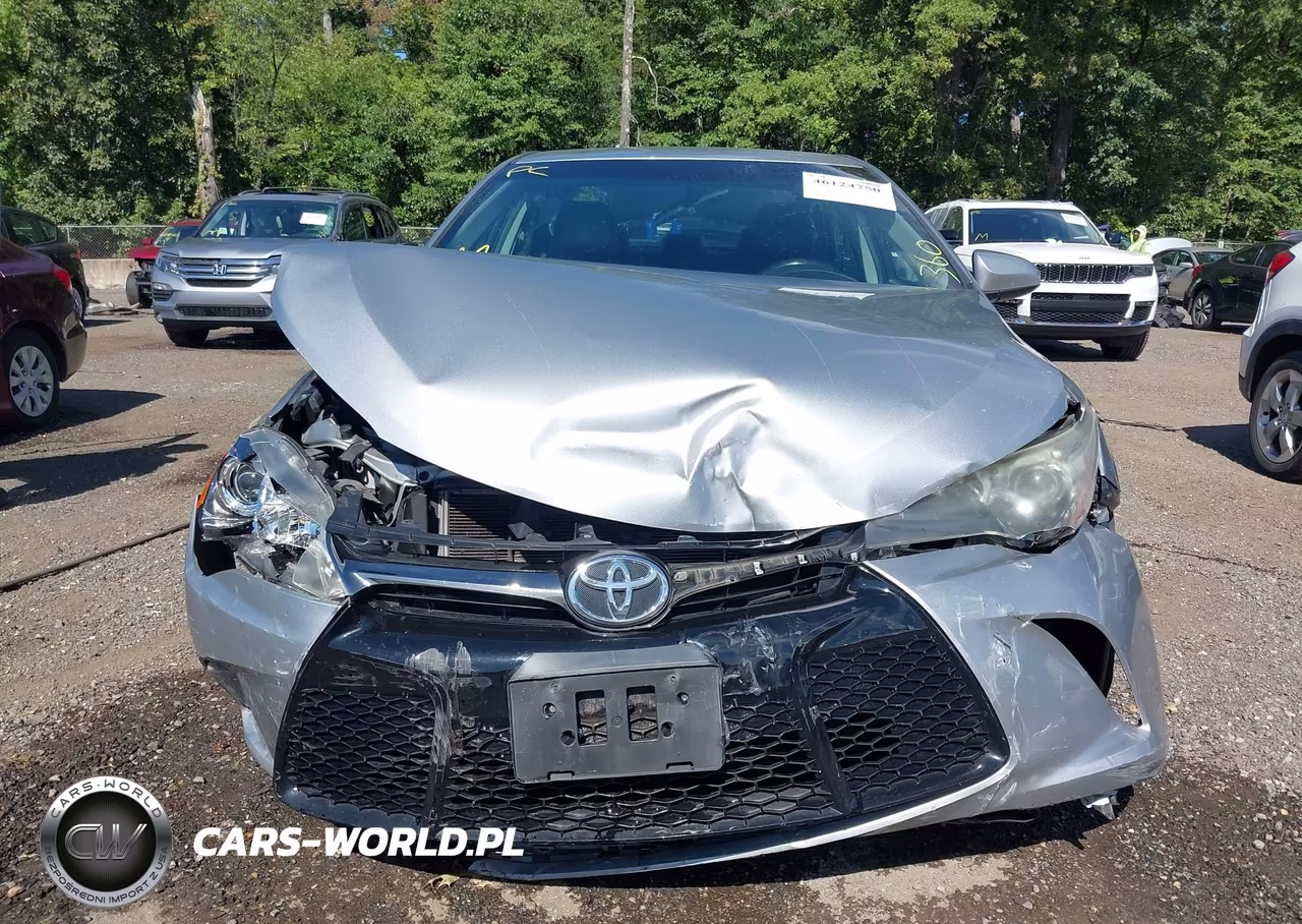 2015 Toyota Camry Se VIN:4T1BF1FK2FU878306 - 12