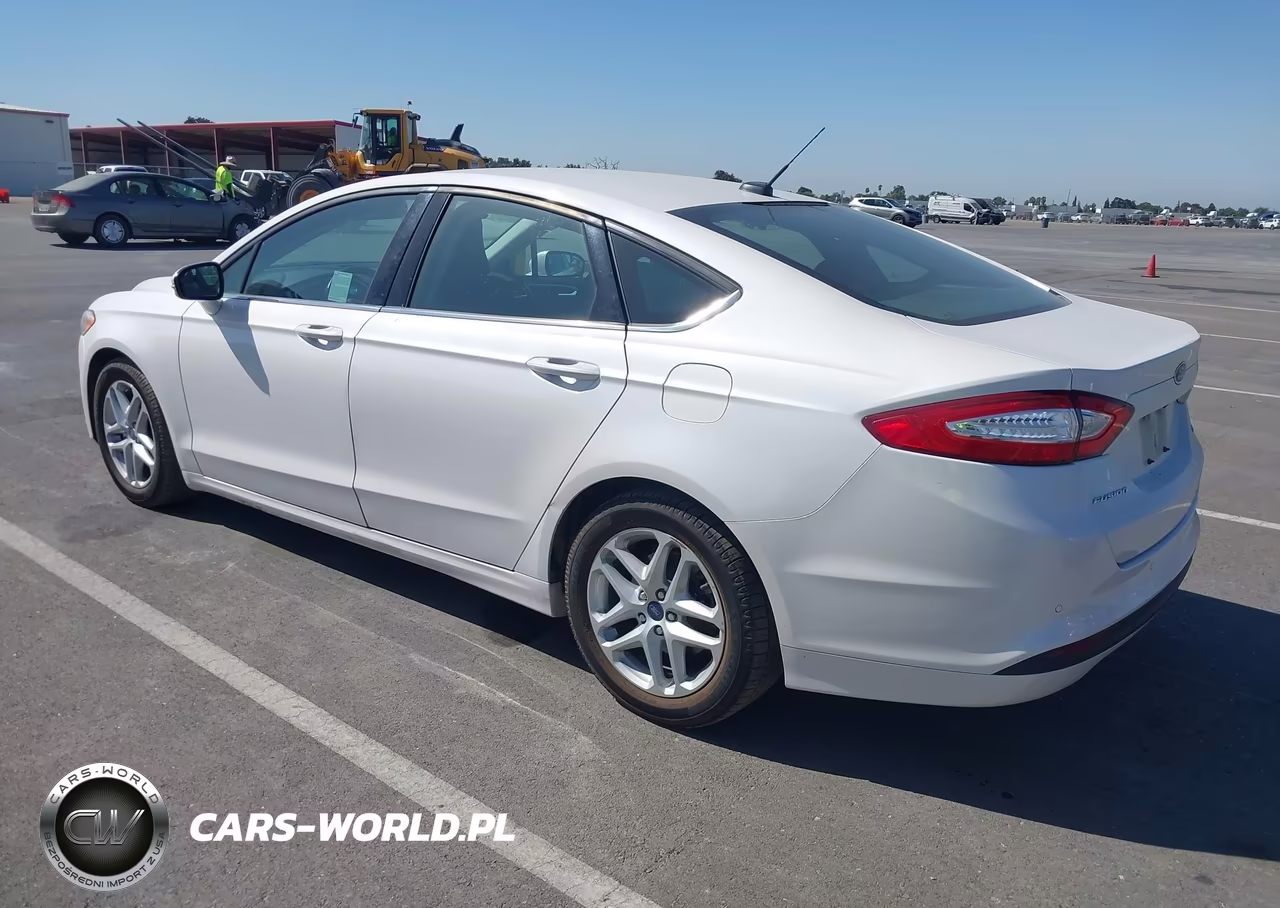 2016 Ford Fusion Se VIN:3FA6P0H79GR386747 - 3