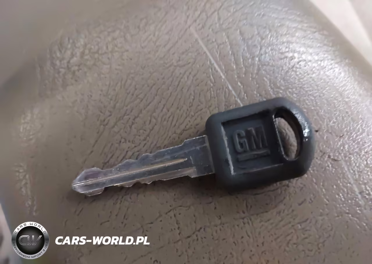 1998 Chevrolet Blazer Ls VIN:1GNDT13W3W2211664 - 11