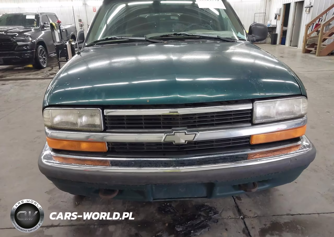 1998 Chevrolet Blazer Ls VIN:1GNDT13W3W2211664 - 6