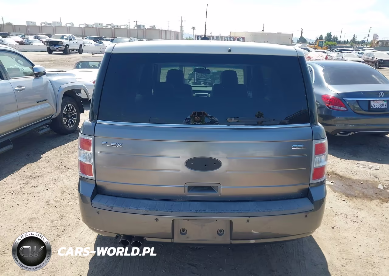 2009 Ford Flex Sel VIN:2FMDK52C69BA11849 - 16