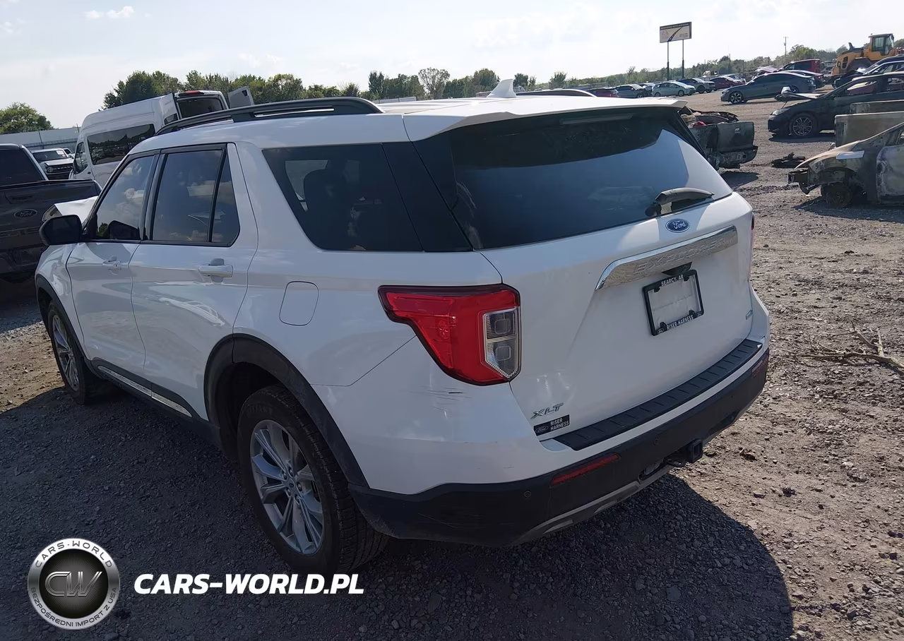 2020 Ford Explorer Xlt VIN:1FMSK8DH2LGA51864 - 3