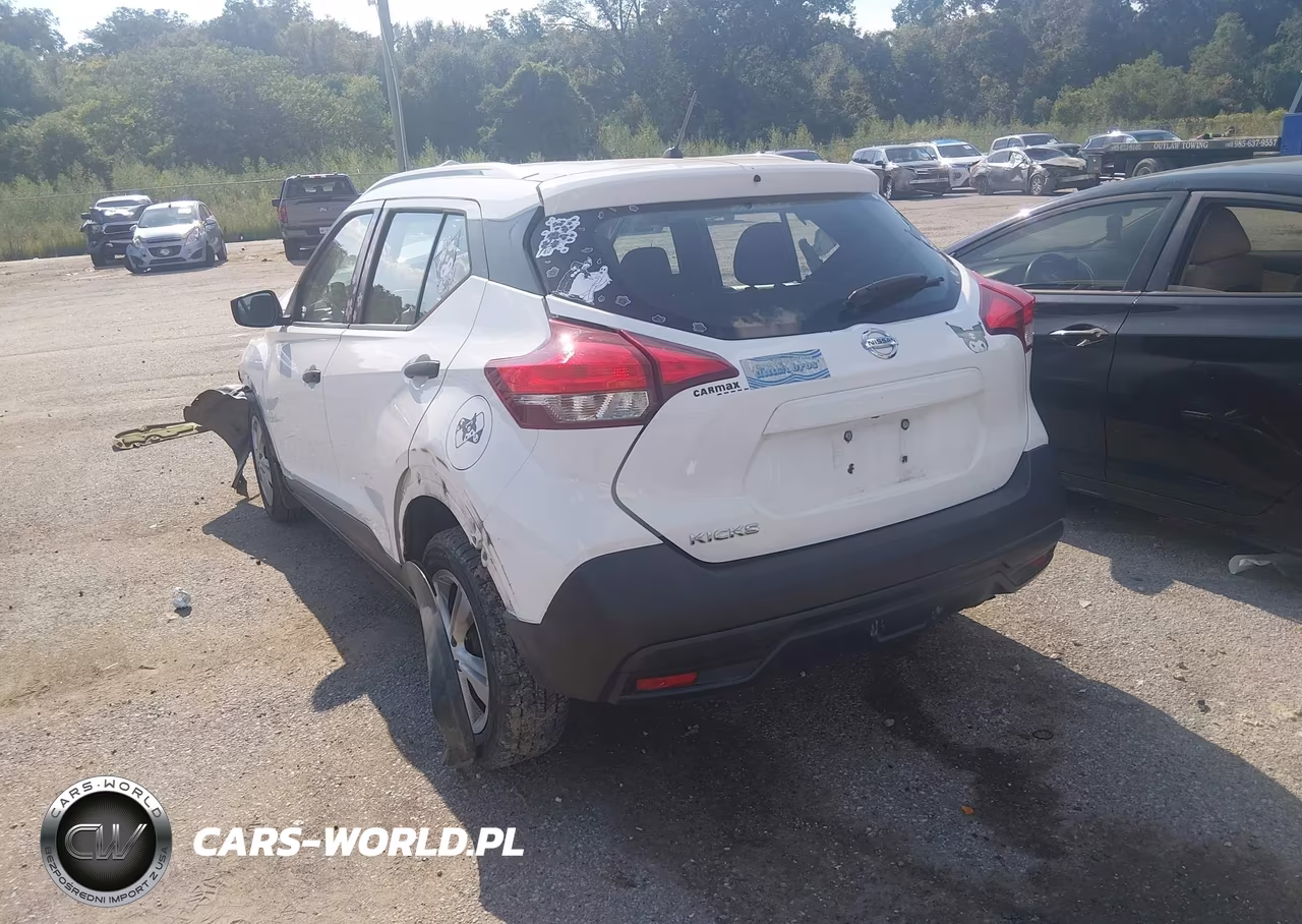 2019 Nissan Kicks S VIN:3N1CP5CUXKL522552 - 3