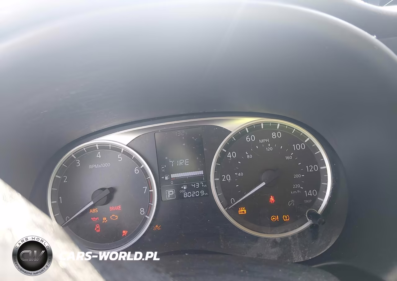 2019 Nissan Kicks S VIN:3N1CP5CUXKL522552 - 7